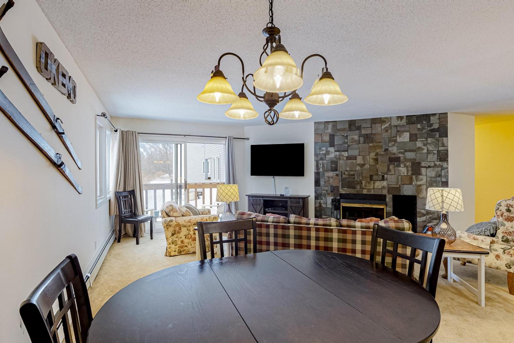 Brookhaven Condos Ludlow Szoba fotó
