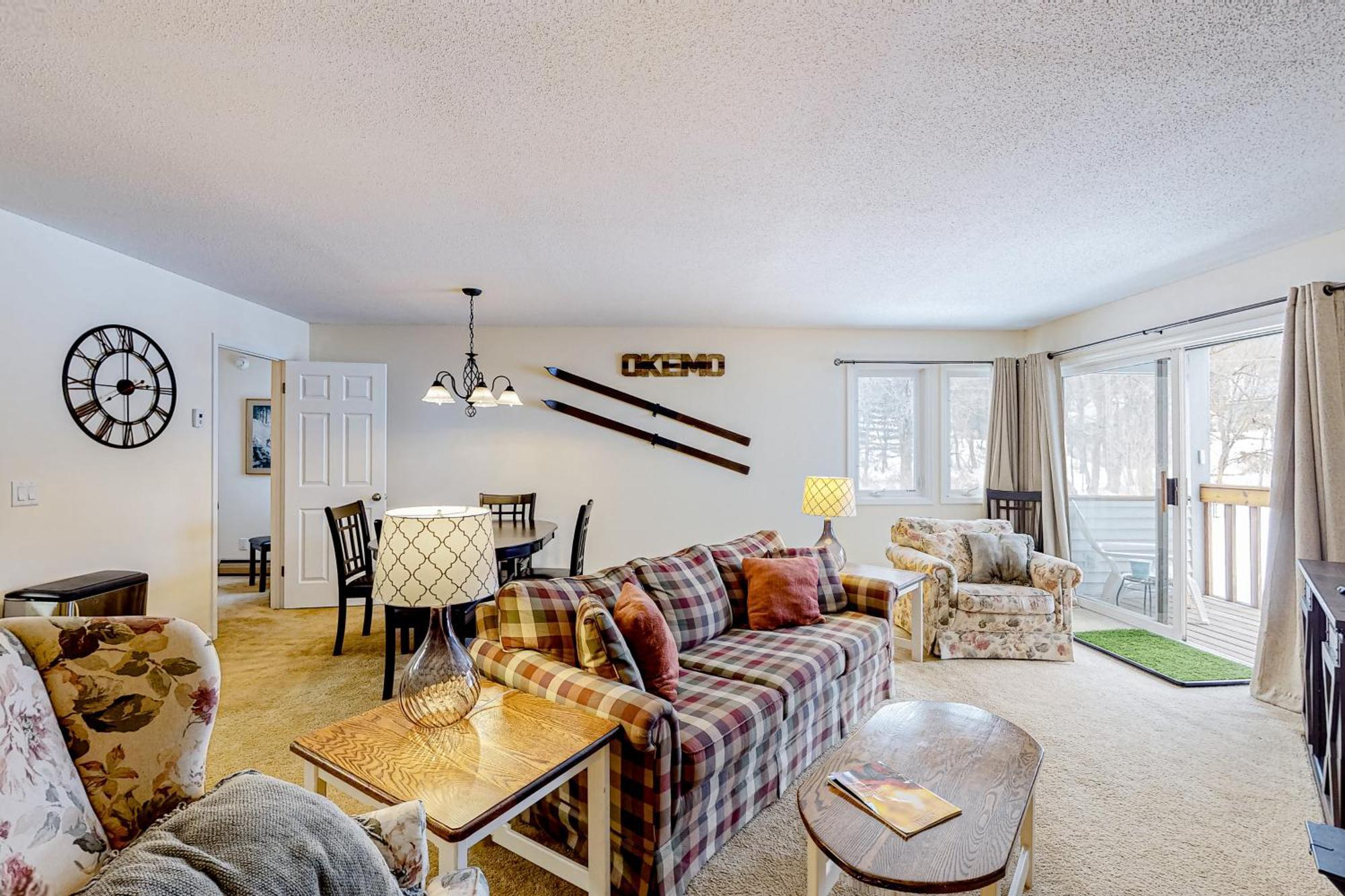 Brookhaven Condos Ludlow Szoba fotó